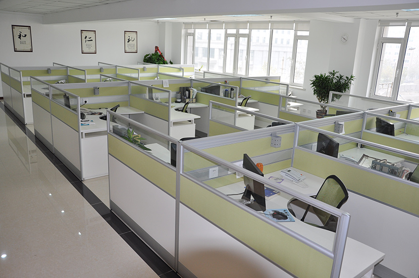 明明用了当下新潮的长沙办公家具，员工还是不喜欢？